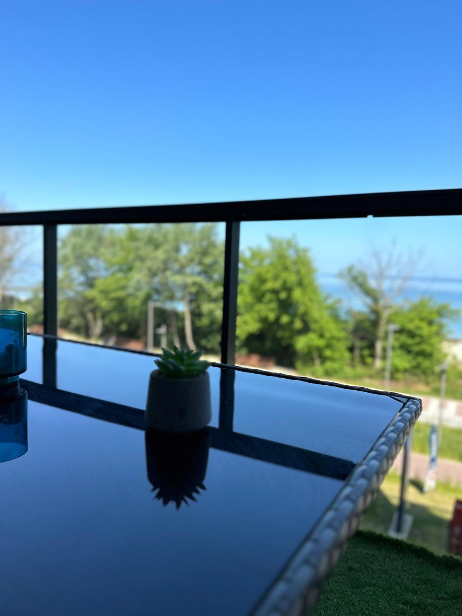 Apartament Z Widokiem Na Morze Seaside 208 Al-Dom 科沃布热格 外观 照片